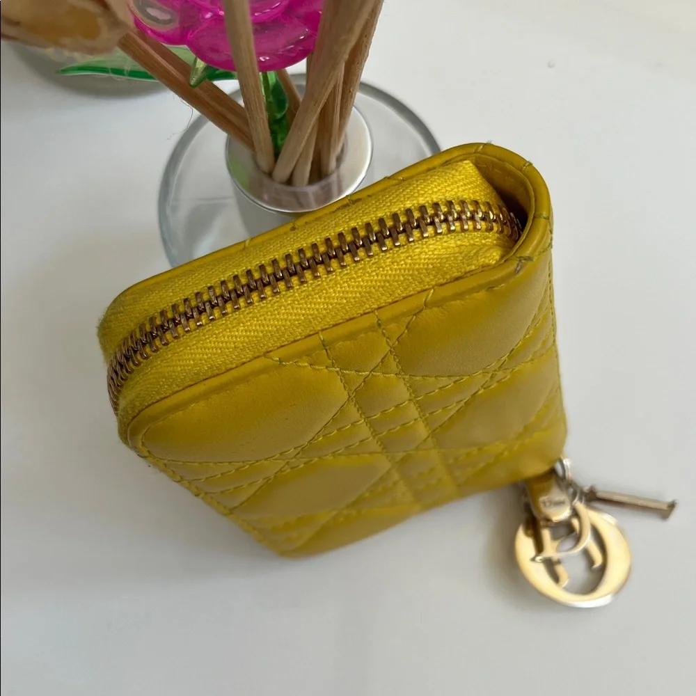 Authentic Dior Cannage Quilted Credit Card Zipper Leather Wallet with Charms
